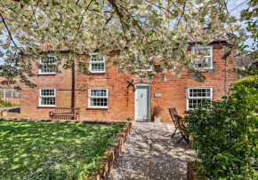 Cobblers Cottage - Holt